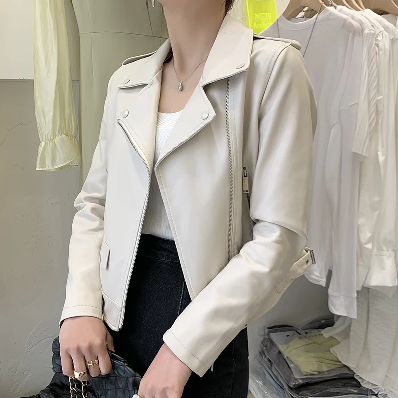 Koreański damski beżowy płaszcz ze sztucznej skóry Slim Wiosna Jesień 2024 Casual Lapel Long Sleeve Female Motorcycle Biker Jacket Veste Femme