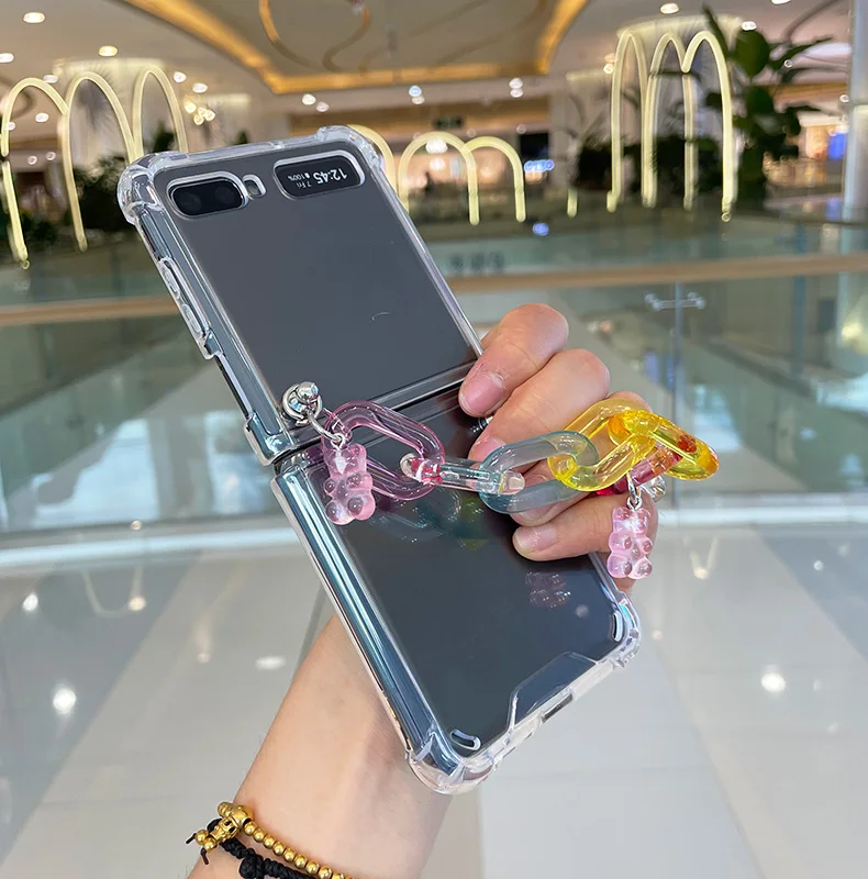 Bear Bracelet Chains Phone case For Samsung Galaxy Z Flip 4 Clear Shockproof Z Flip 3 1 2 Cover