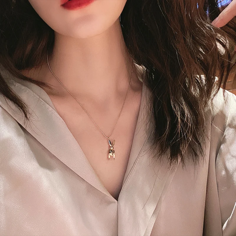 YUN RUO 18 K Gold Plated Cute Mobile Rabbit Pendant Necklace Woman Fashion Titanium Steel Jewelry Gift Never Fade Hypoallergenic