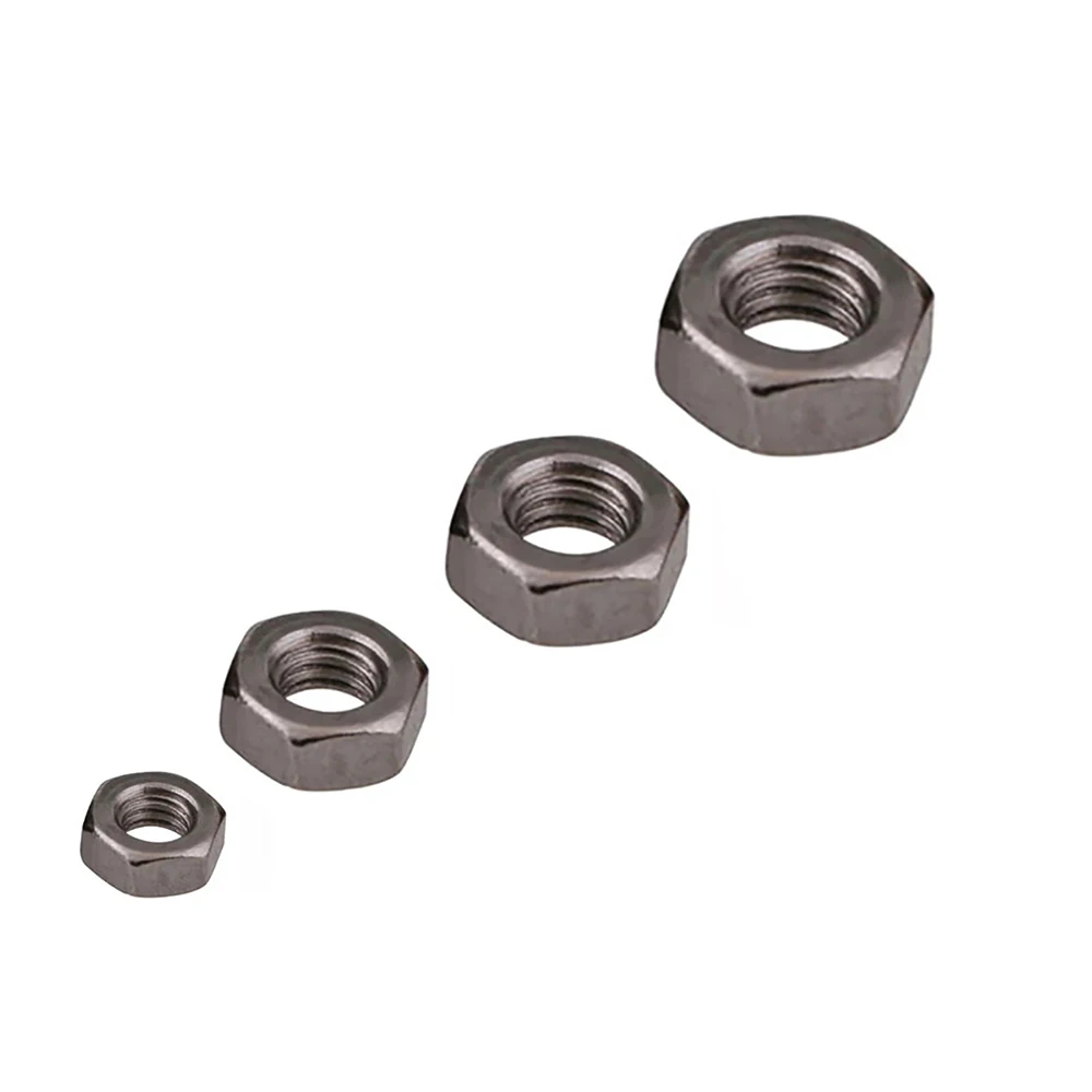Dadi esagonali Yiqianyuan DIN934 Grado 4.8 Acciaio nero nichelato Filettatura grossa M2 M2.5 M3 M4 M5 M6 M8