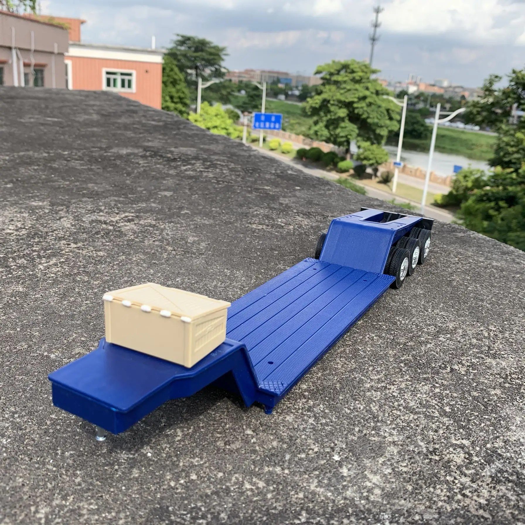 45cm Truck 1:32 Scale Model Diecast Toys Modification Scene Accessories Trailer Vehicle Traffic Transportation Scenario Display