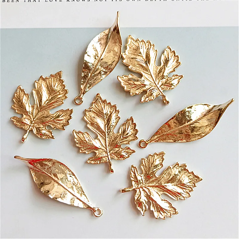 

10 Pcs Alloy Creative Gold Leaf Pendant Jewelry Accessories for Diy Necklace Headwear Earrings Clothing Christmas Ornaments