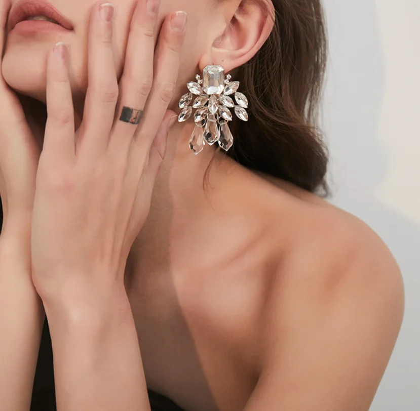 trend Irregular pattern personality simple tassel Unusual Stud earrings fashion jewelry for women