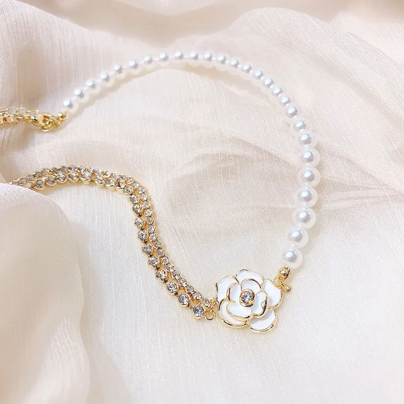 Ins Hot Sale All-Match Clavicle Rope Necklace Top Quality Pearl Exquisite Flower Necklace Temperament Luxury Trendy Jewelry