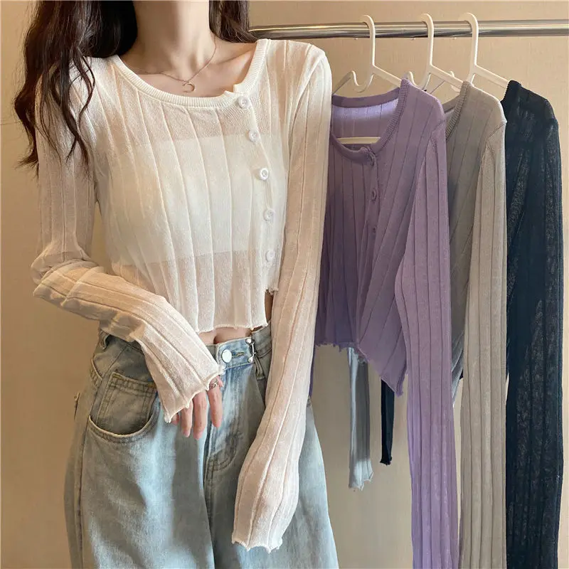 

Women's Korean irregular long-sleeved cardigan outside with thin solid spring and summer short ice wire knitted cardigan top