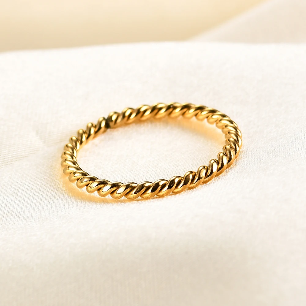 Women Thin Spiral Wire Rope Twisted Ring Small Minimalist Stainless Steel Jewelry Fashion Rose Gold Silver Color Size 4 To 11