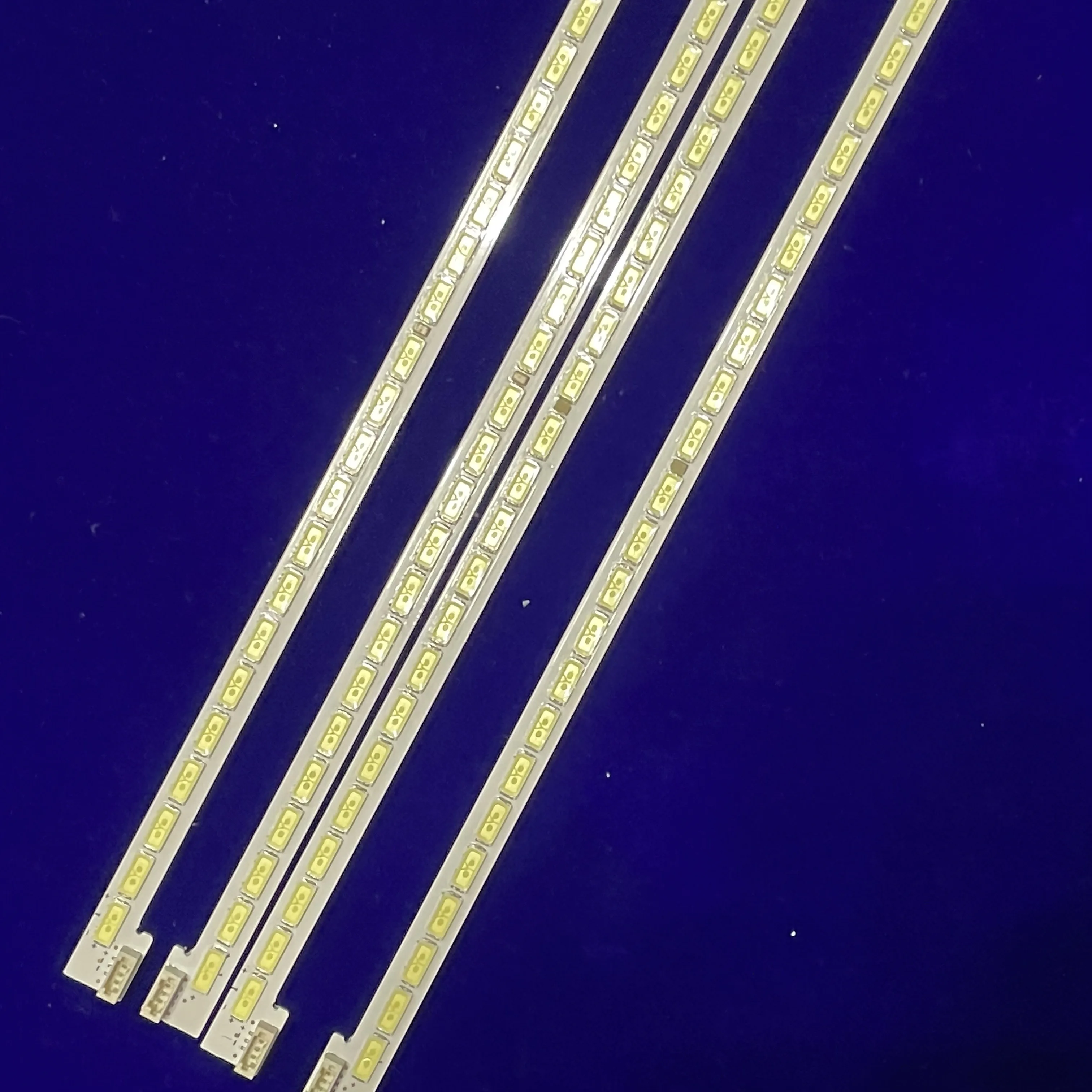 4pcs LED Backlight Strip for LED70W20 DS-D5170TL/P BDL7030QD LJ64-03750A LTI700HA02 STS700A02-54LED A B TYPE