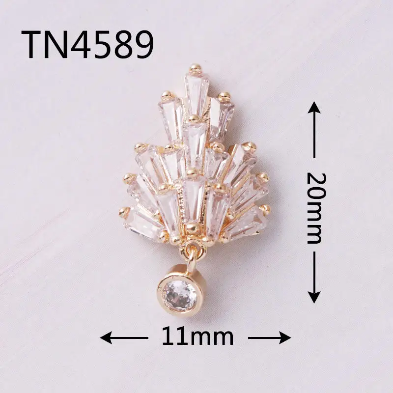 

5pcs TN4589 Flower Pendant 3D Zircon Gold metal Alloy Stones Nail Art manicure nail accessories DIY Nail Decorations Nail charms