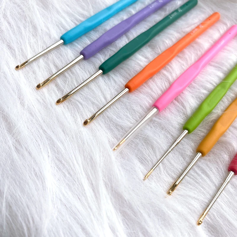 1Pcs Rubber Handle Crochet Hooks Needles 0.5mm-2.5mm Small Lace Yarn Weave Knitting Needles Hook For Dolls Tools 16 Sizes Hooks