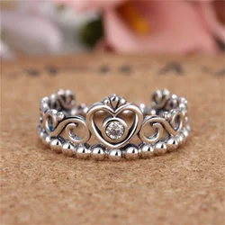 Hot Selling Silver Color Ring Hollow Love Heart Crown Party Ring Ladies Wedding Ring Original Exquisite Luxury Jewelry