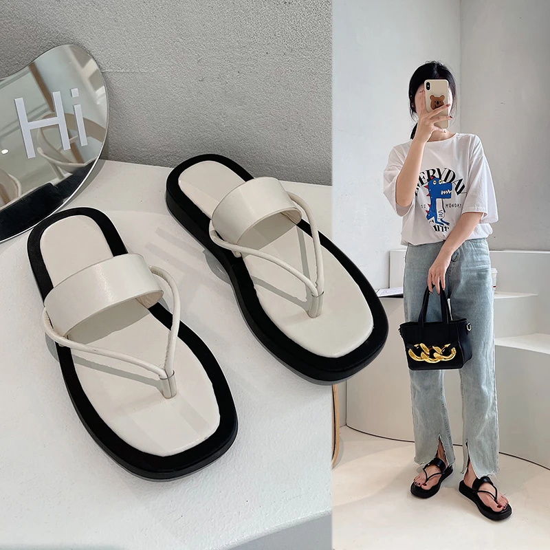 Slippers Casual Shoes Woman 2022 Pantofle Platform Low Shale Female Beach Rubber Flip Flops Luxury New Flat Soft Sabot Hawaiian