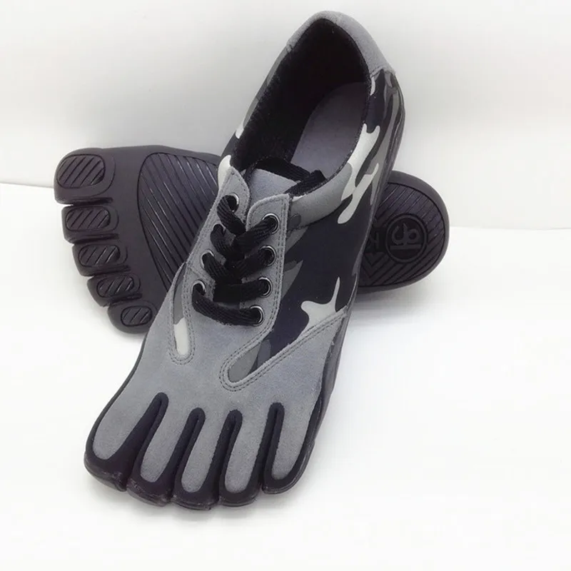 Scarpe da corsa a cinque dita da uomo all\'aperto scarpe da corsa traspiranti ad asciugatura rapida scarpe leggere a 5 dita Plus Size Sneakers 44 45