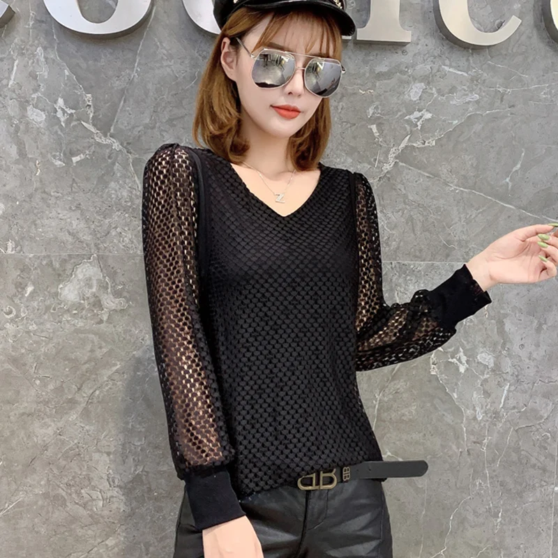 

Women T-shirt Long-Sleeve 2021 New Arrival Summer Fashion Hollow Out Slim V-neck Female T-shirt Korean Style Black c41