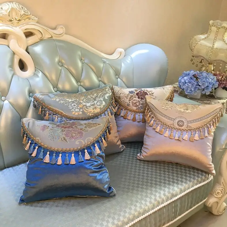 Luxury European-Style Fringed Cushion Cover Flannelette Embroidery of Home Decorative Pillow Case for Sofa Throw Pillow Cover