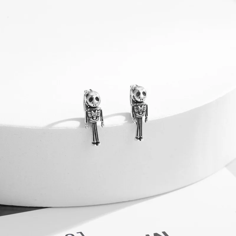 925 Sterling Silver Korean Geometric Temperament Women Personality Skull Retro Sexy Hot Elegant Love Earrings Gift