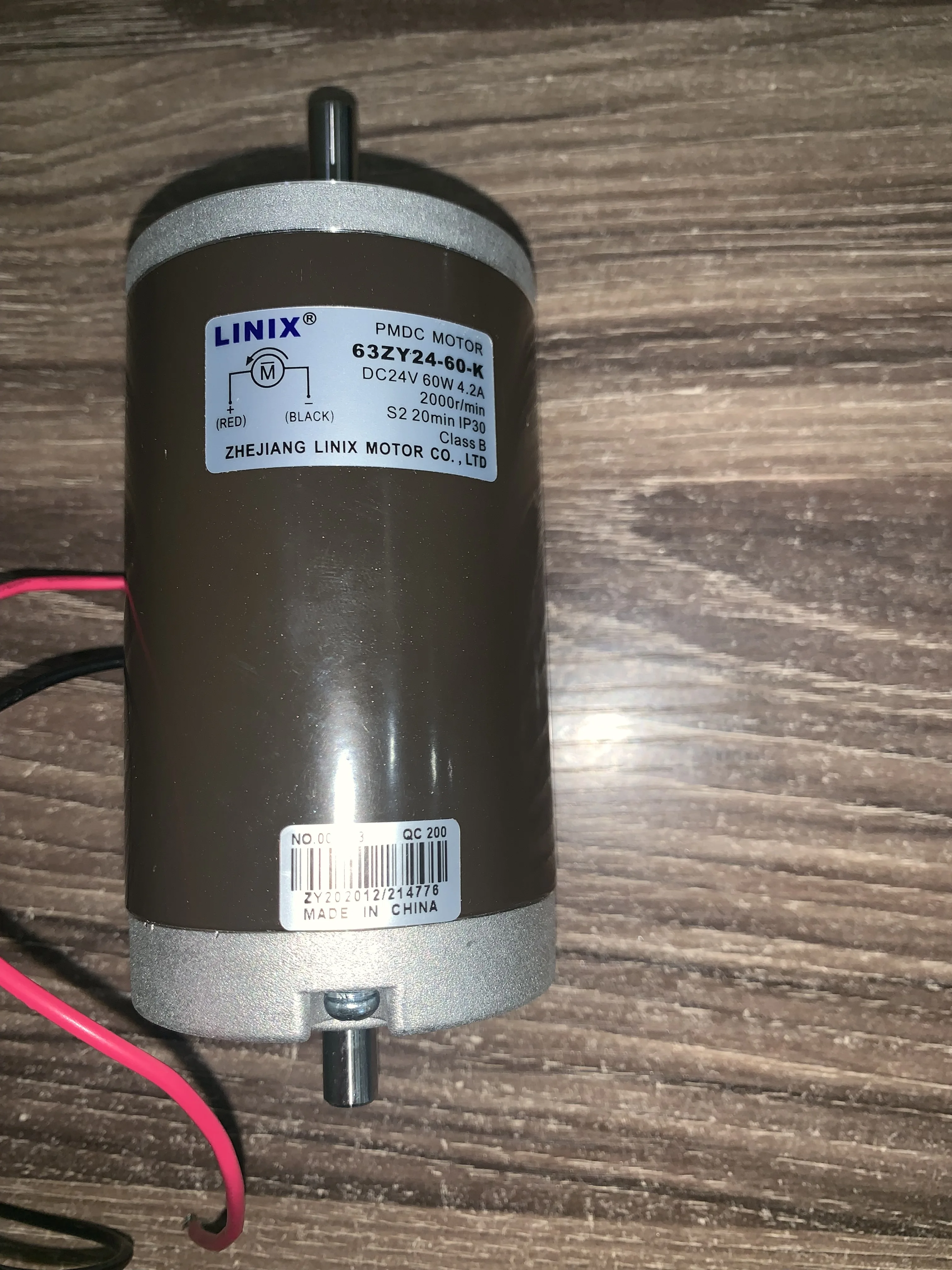 

DC 63ZY24-60-K 24V 60W 2000 rpm Motor diameter double shaft 63MM linix