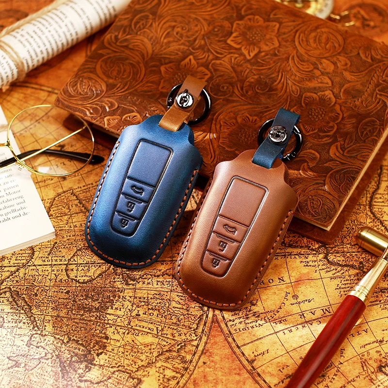 Car key Cover suitable for Toyota Camry Asia Dragon Crazy Horse Leather Key Cover Leather Car Keychain