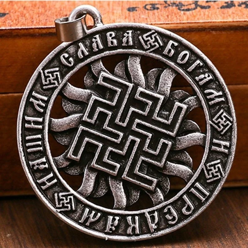 New Buddhist Rune Pattern Round Pendant Necklace Men\'s Necklace Fashion Metal Religious Rune Amulet Pendant Accessories Jewelry