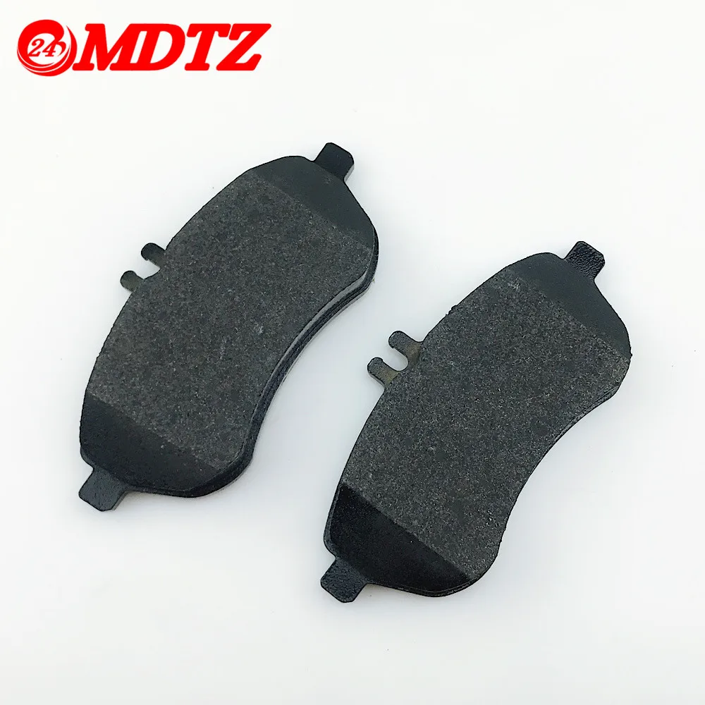 Ceramics Brake pads D1340-8451 0054200820 0074209220 for Mercedes Benz W204 W212 C204 C200 C180 C250 C280 E200 C220