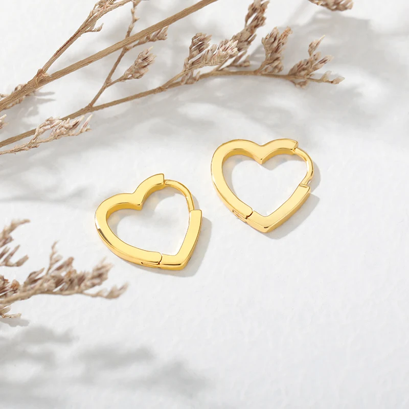 Korean Stud Earrings Gold Color Heart Stud Earrings for Women Fashion Jewelry 2022 Trend Earrings Christmas Jewelry Gift