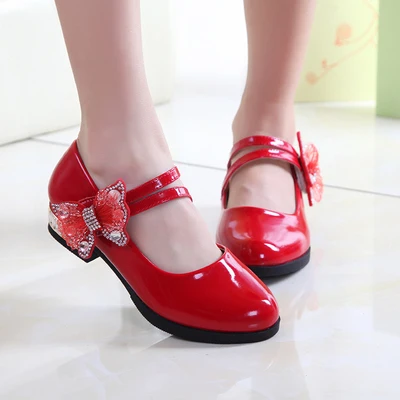 2019Girls white dress shoes models bowknot princess shoes leather girls students 3 color baby leather shoes for children 26-36