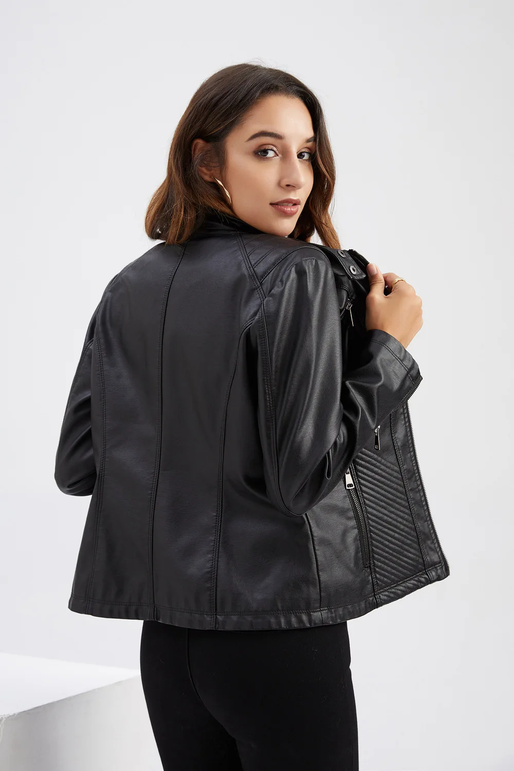Spring New Casual Women Leather Jacket Stand Collar Slim Fit Short PU Leather Coat Solid Classic Female Outerwear