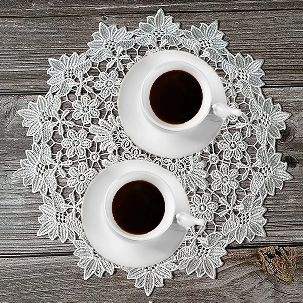 White Lace Table Place Mat Round Coaster Dish Cloth Bowl Cup Tableware Mat Nodic Style Embroidery Table Runner Vase Decoration