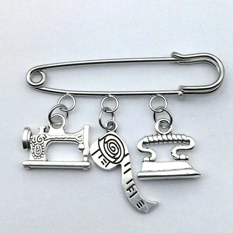 2020 New fashion jewelry sewing machine brooch seamstress brooch Quilters broochsilver handmade