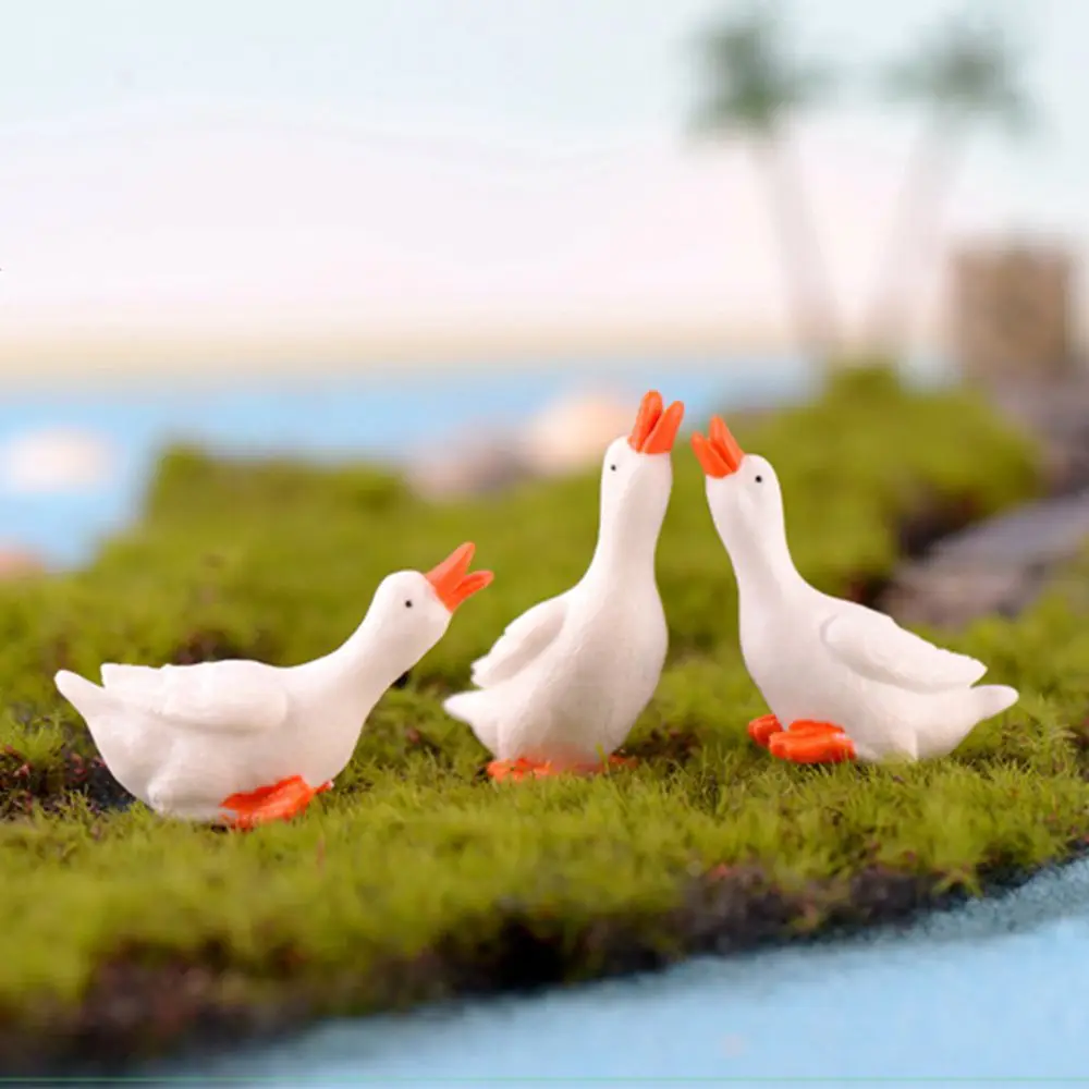 Resin Cute Parent-child Gift Accessories Fairy Garden Home Decoration Desk Pot Craft Goose Figurine Miniatures Bonsai Ornament