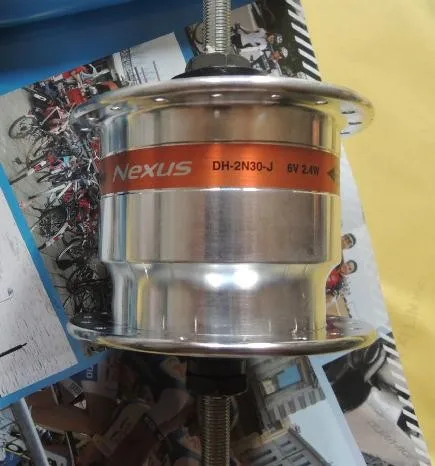 Moyeu Dynamo Shimano DH-3N31-NT - 36 Trous, 100 Mm, 6V 3W, Pour VTT