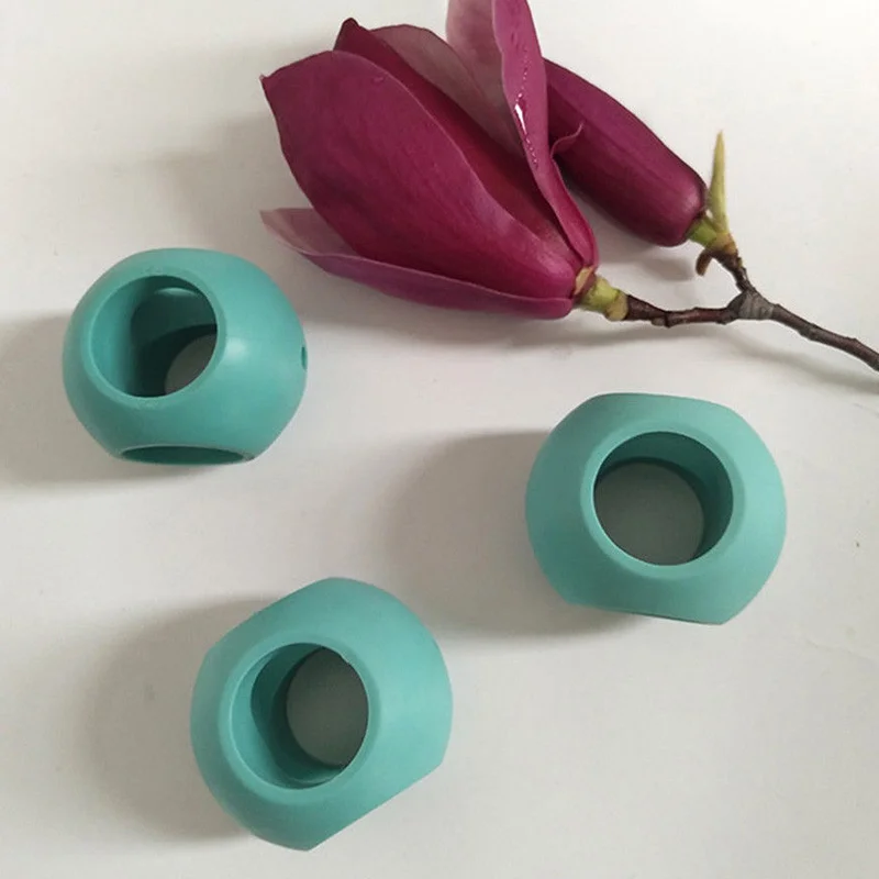 4 Pcs Reusable Magnetic Laundry Anti Limescale Ball Machine Ball  Durable Washing Accessories Laundry Products
