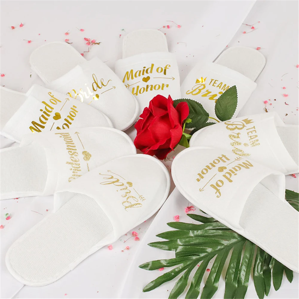 New Wedding Party Slippers Hotel Disposable Bride And Bridesmaid Team Slippers Golden Bronzing Letters Fabric Indoor Floor Shoes