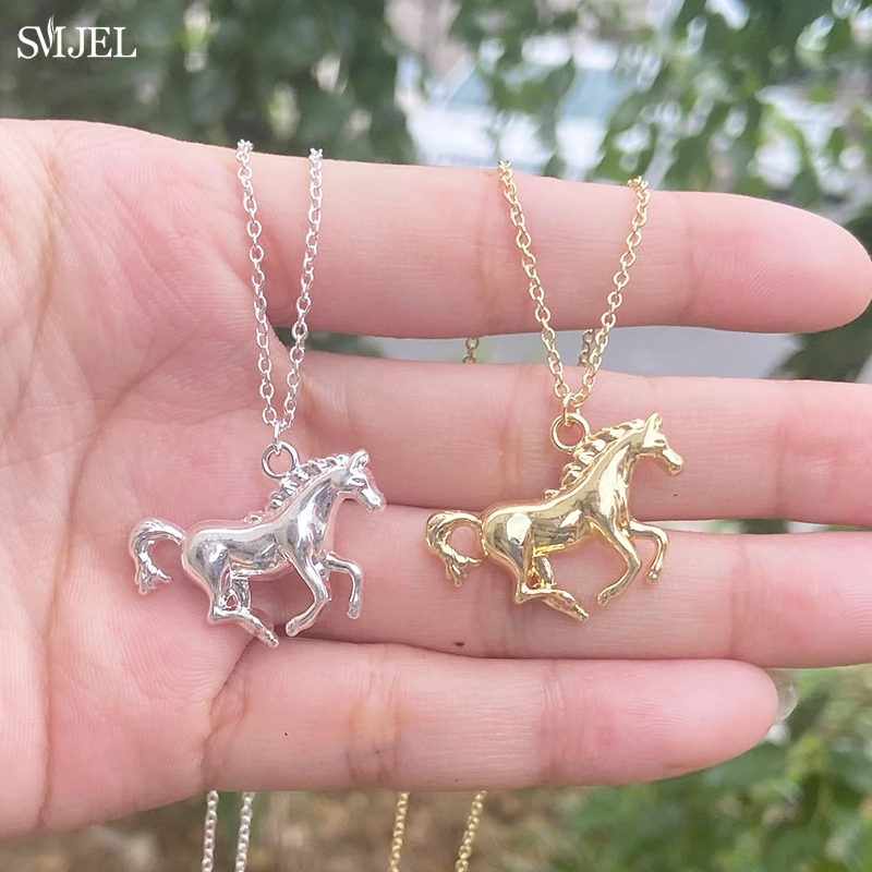 Metal Running Horse Necklaces for Women Men Trend Vintage Animal Unicorn Horse Shoe Pendant Necklace Accessories Birthday Gifts