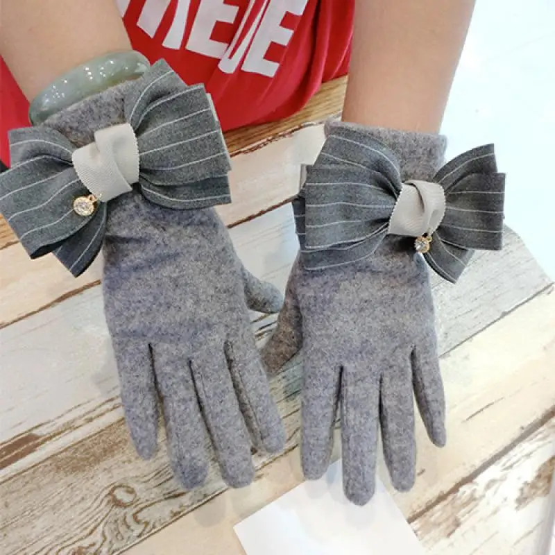 Bowknot Rhinestone Pendant Plus Cashmere Gloves Korean Fashion British Style Lady Grey Striped Finger Touch Screen Gloves