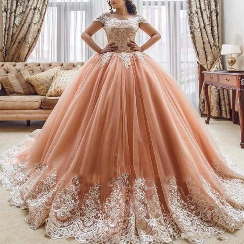 Vestido De Noiva หรูหรางานแต่งงานชุดยาวแขน2019 Ball Gown ประดับด้วยลูกปัดดูไบอาหรับมุสลิม Gowns แต่งงานชุดเจ้าสาว