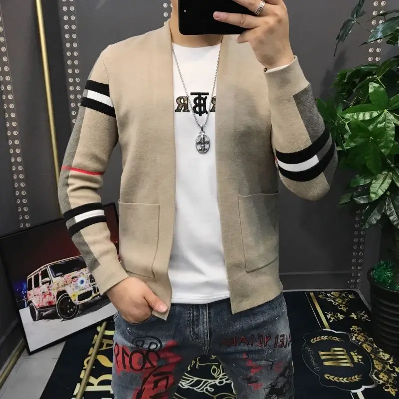 Men\'s sweater slim striped jacket 2020 autumn and winter large size sweater casual cardigan