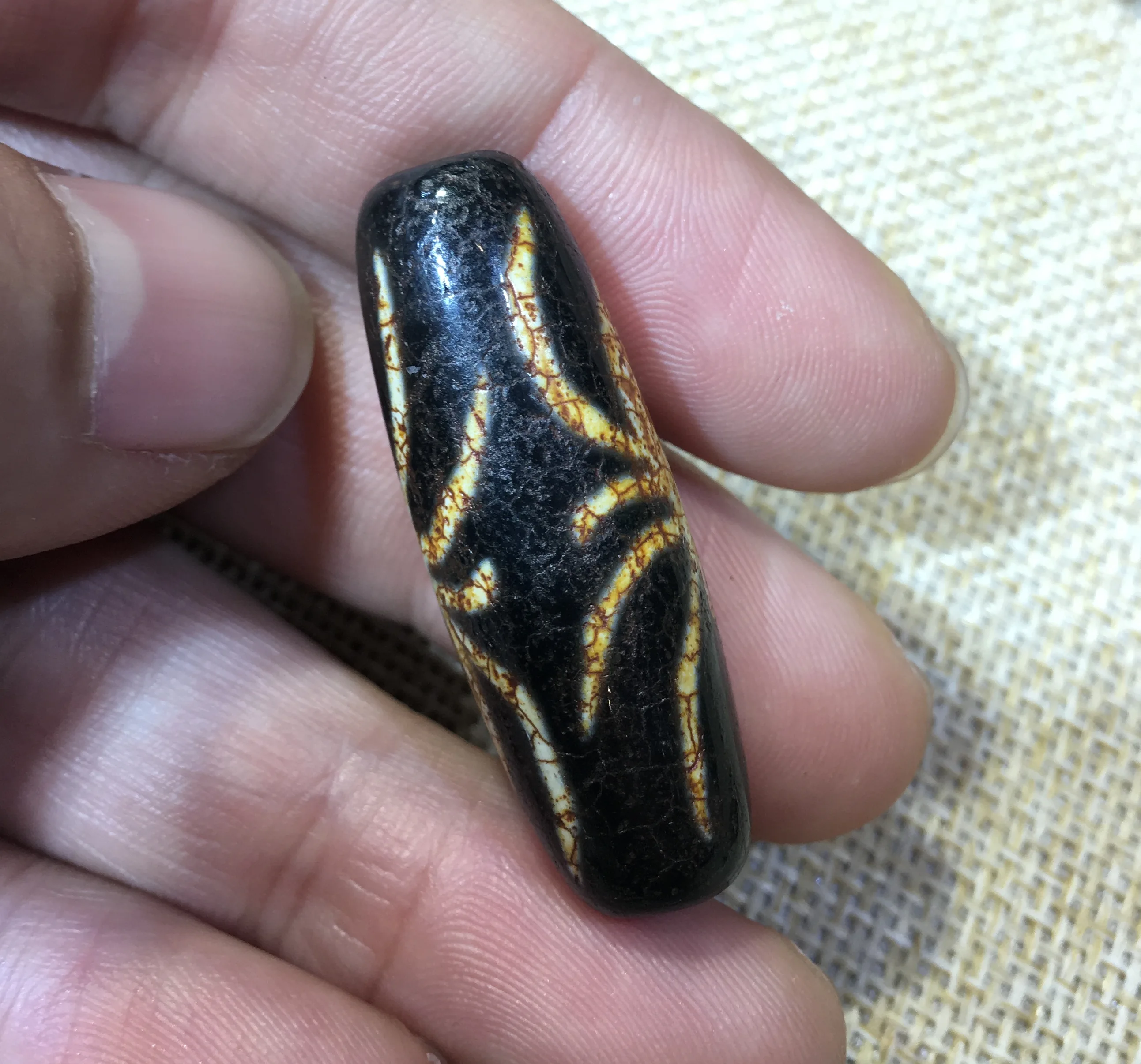 Rare Magic Tibetan Old Agate DRAGON VEIN  Spider Lucky Totem dZi Bead