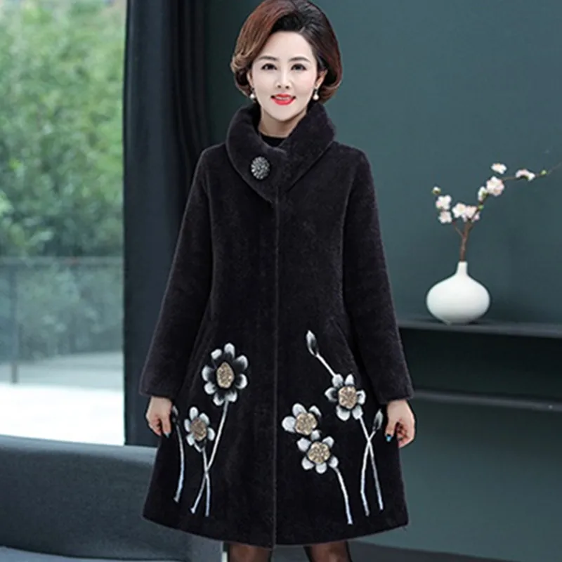 UHYTGF Quality mink cashmere autumn winter wool coat women embroidered noble cashmere warm long jacket thick Big size coats 633