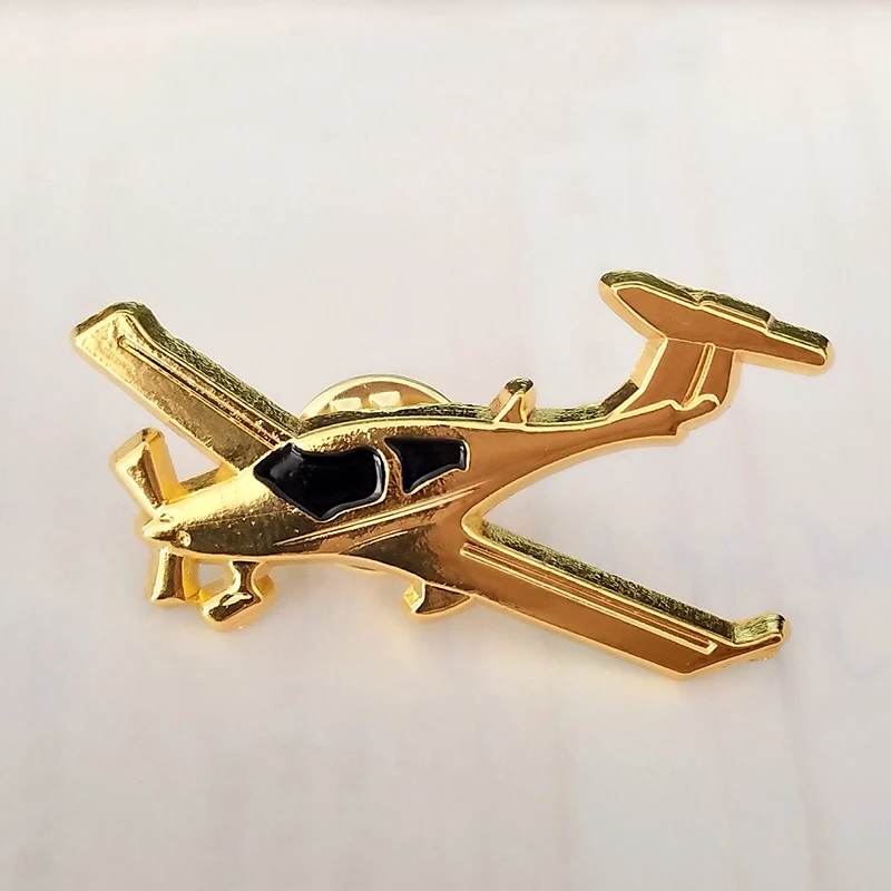 Gold Plane Badge Airline Pilot Captain Shirts Uniform Accessories Navy Aviation Metal Badges