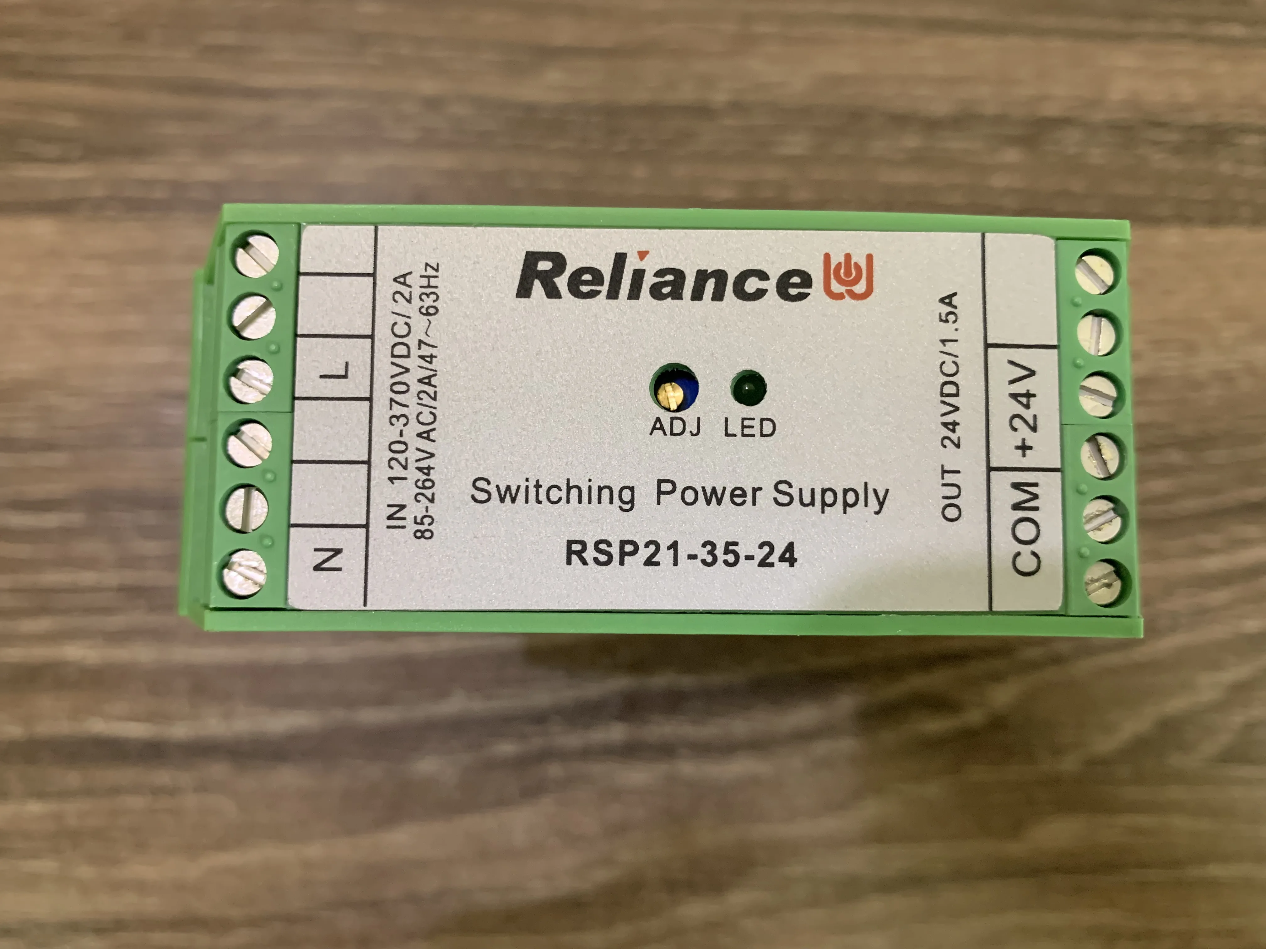 

Rail switching power supply RSP21-35-24