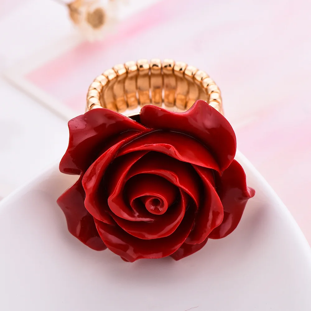 New Arrival Red Color Resin Rose Flower Gold-Color Adjustable Rings for Women Wedding Party Fashion Statement Finger Ring Bijoux