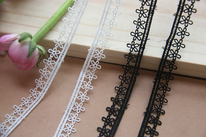 5 Yards Polyester Embroidered Lace 3d Flower Guipure Lace Embroidery Appliqued Sewing Trims White and Black