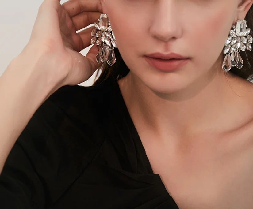 trend Irregular pattern personality simple tassel Unusual Stud earrings fashion jewelry for women