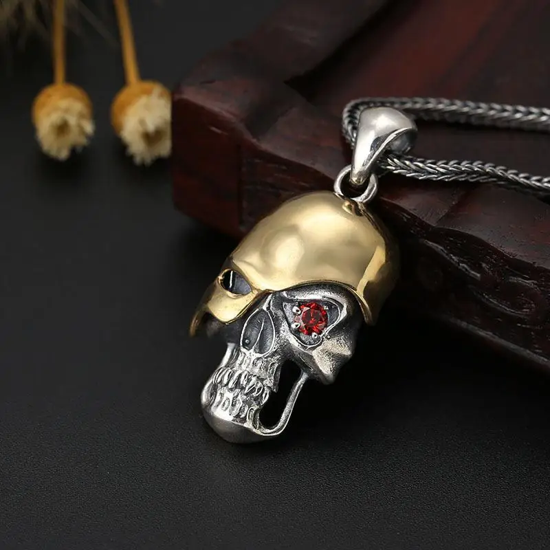 New Personality Creative Gothic Mask Zircon One-Eyed Skull Pendant Necklace Men Retro Punk Hip Hop Halloween Gift Jewelry