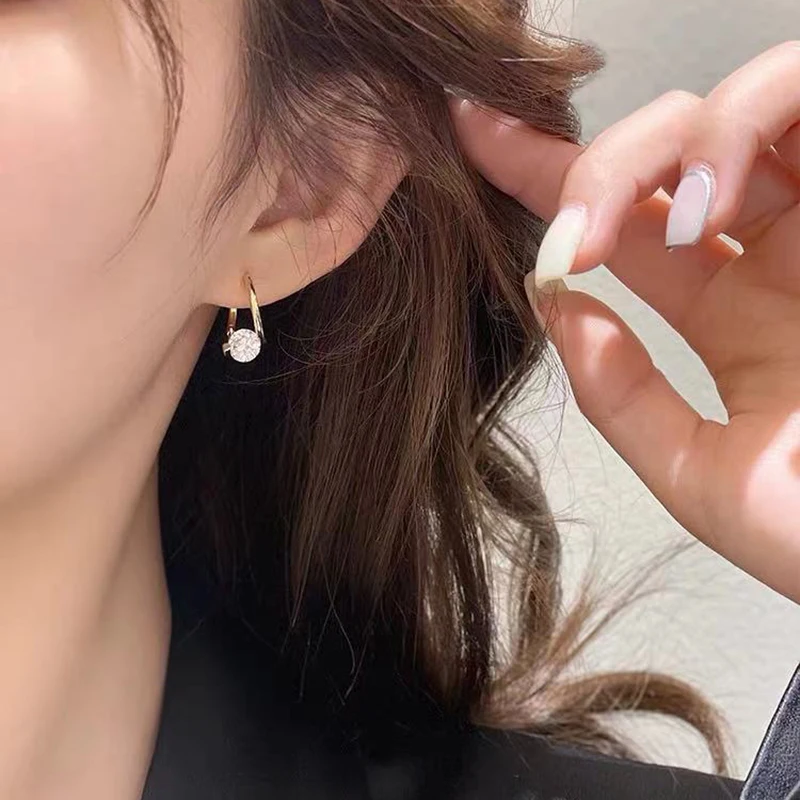 French Shiny Luxury Zircon Metal Earrings Korean Fashion Jewelry Halloween Girl\'s Design Sense Unusual Accessory For Woman 2023