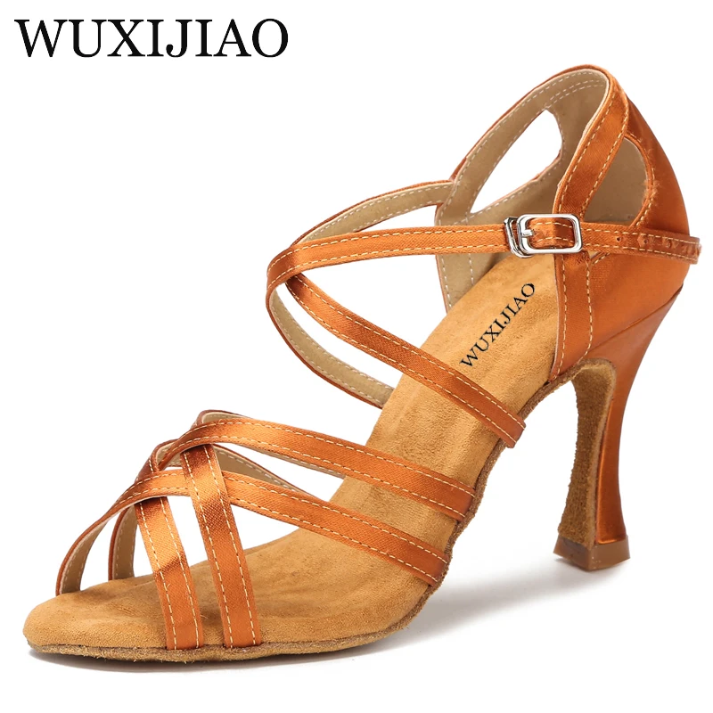 

WUXIJIAO New blue flash Latin dance shoes, ladies soft-soled dance shoes, indoor party performance, ballroom dance shoes