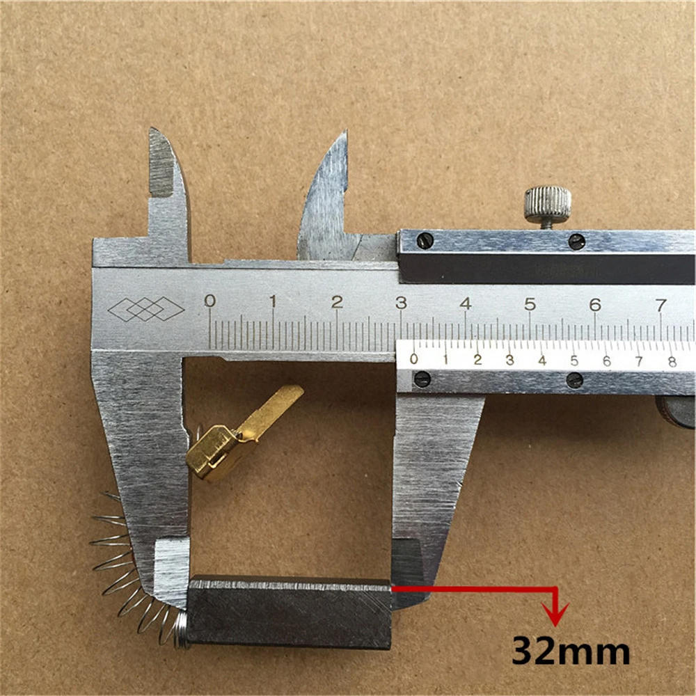 1pair Replacement Motor Carbon Brushes for Philips Midea Haier LG Puppy Sanyo Vacuum Cleaner Accessories 6.5 x 10x 32mm