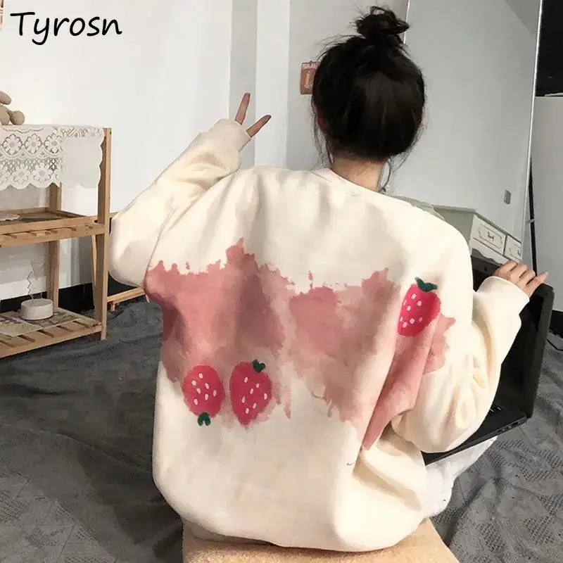 Women Hoodies ThickeningStrawberry Printed Sweet Fashion Korean Style All Match O Neck Sweatshirts Loose Streetwear Vintage