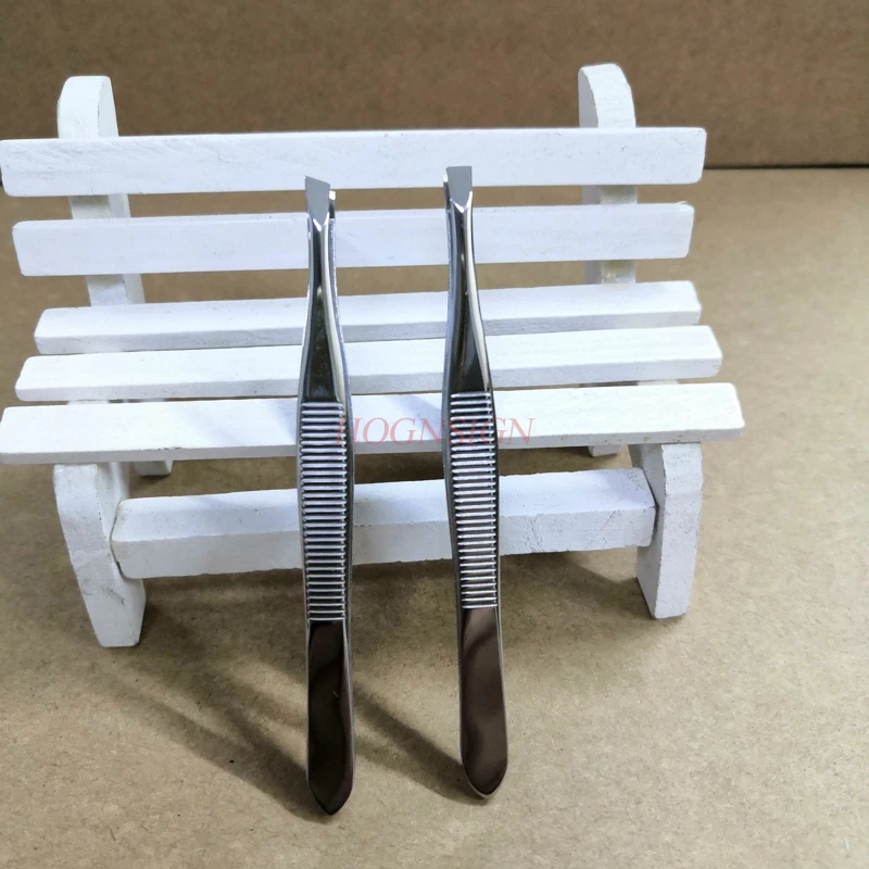 2pcs Stainless Steel Eyebrow Folder Tweezer Beauty Tools For Girl Female small tweezer Eyebrows Tweezers Makeup Clip