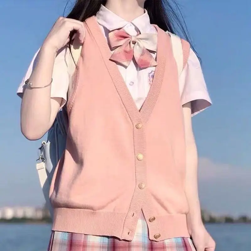 Sweater Vest Women Cute Casual Preppy Kawaii Japanese Style Soft Female Sweet Fit Button Sleeveless Fashion Knit Chic Jumpers